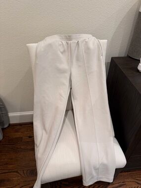 Uniqlo Cream Wide-Leg Knit Trousers